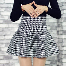 Load image into Gallery viewer, 2020 new Women's Korean Version Pleated Skirt Umbrella Skirt High Waist Bottom Knitted Skirt Autumn A-line Skirt