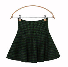 Load image into Gallery viewer, 2020 new Women&#39;s Korean Version Pleated Skirt  Umbrella Skirt High Waist Bottom Knitted Skirt Autumn A-line Skirt
